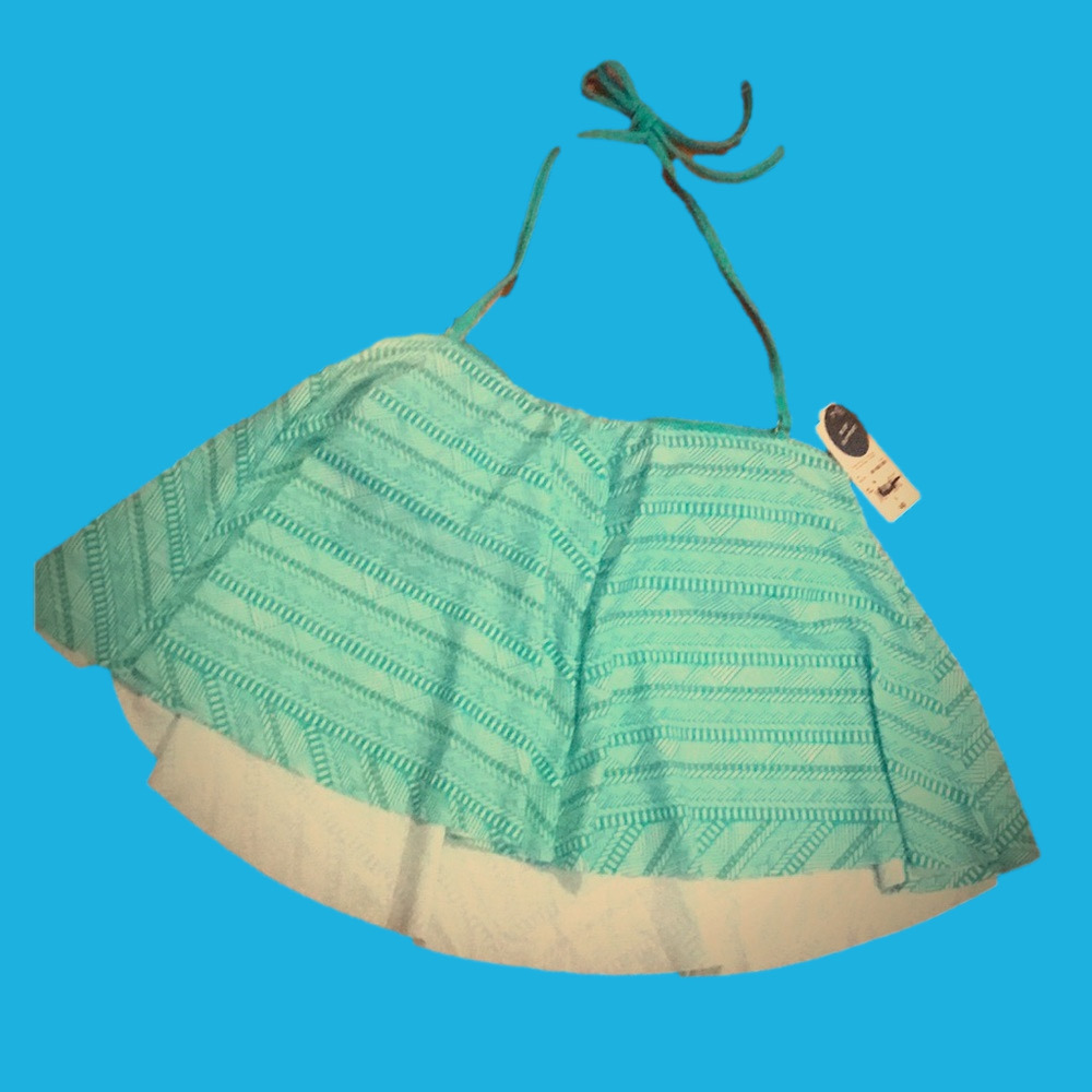 NWT swim top 8